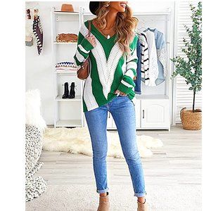 FEKOAFE - Womens Long Sleeve Deep V Green and White Sweater
